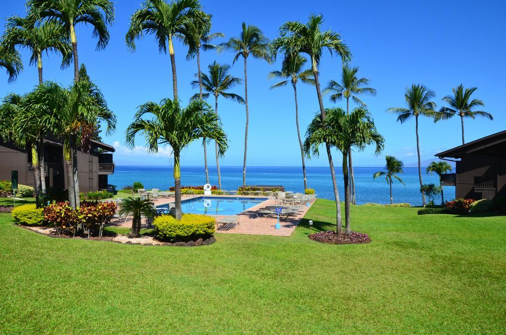 Mahina Surf 220 By Redawning Aparthotel Lahaina Exterior photo