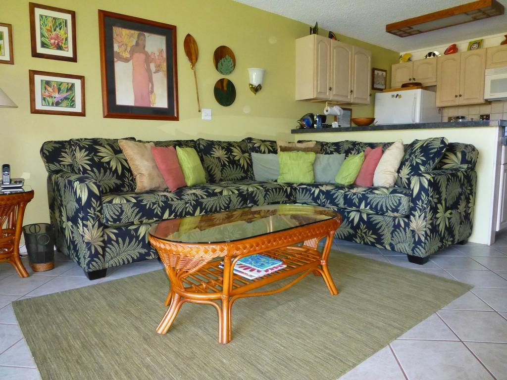 Mahina Surf 220 By Redawning Aparthotel Lahaina Exterior photo