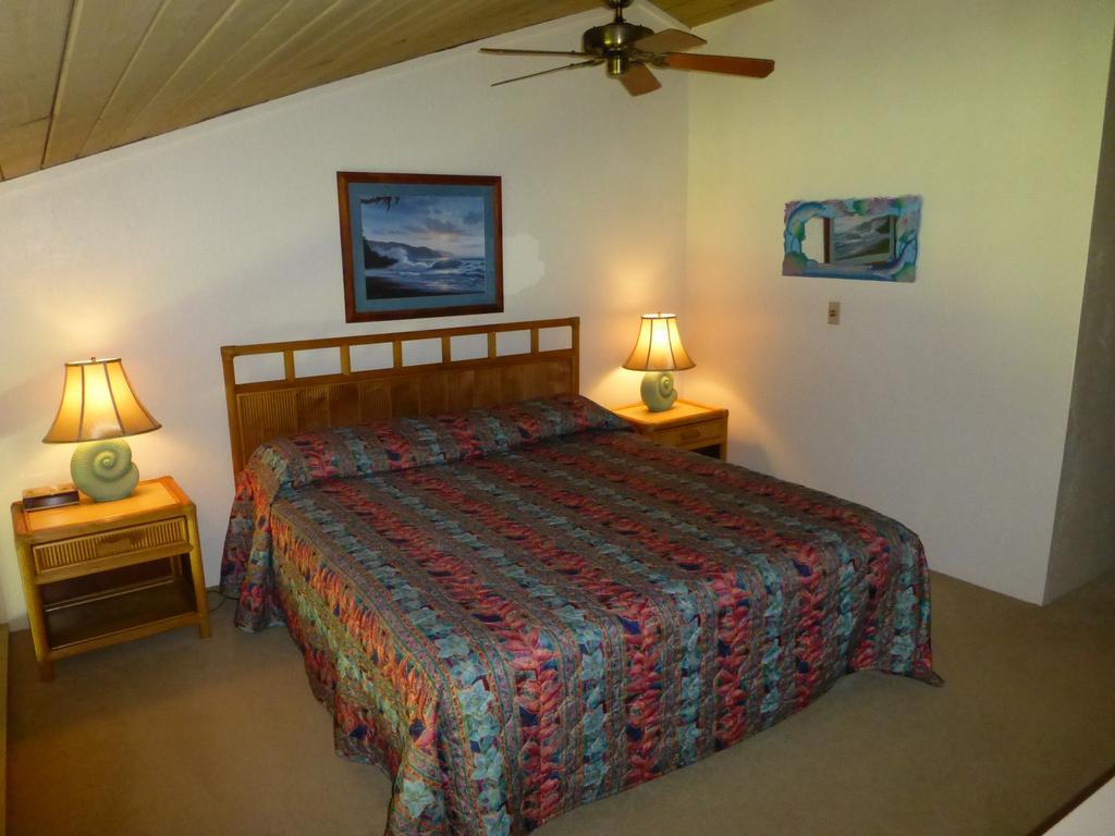 Mahina Surf 220 By Redawning Aparthotel Lahaina Exterior photo