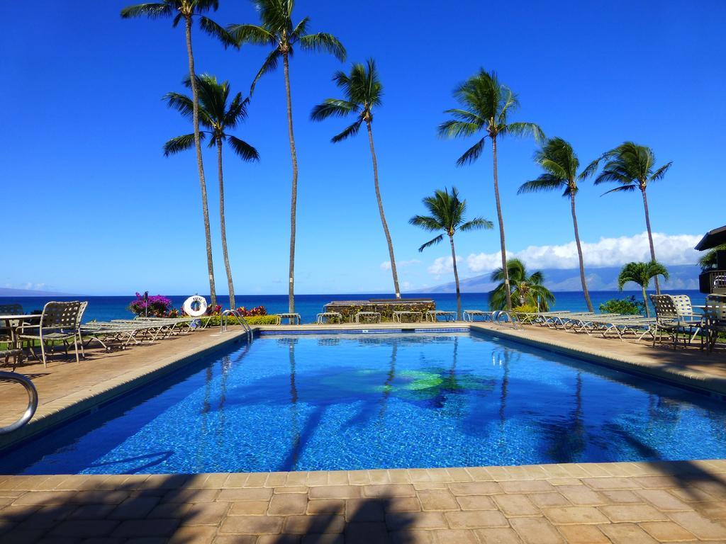 Mahina Surf 220 By Redawning Aparthotel Lahaina Exterior photo