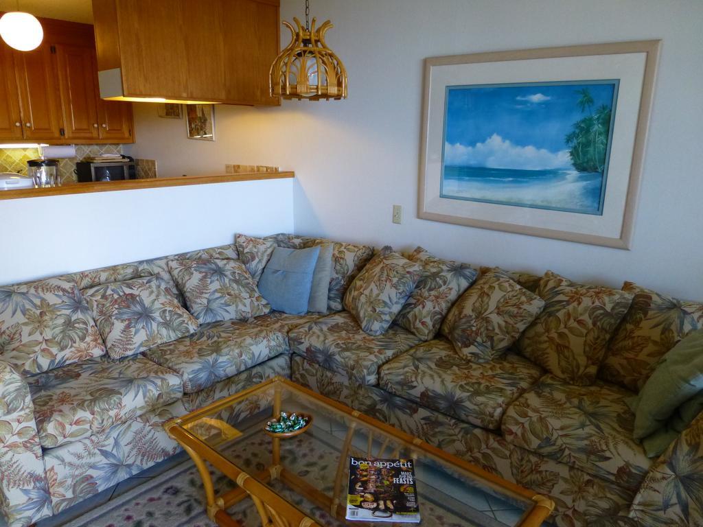 Mahina Surf 220 By Redawning Aparthotel Lahaina Exterior photo